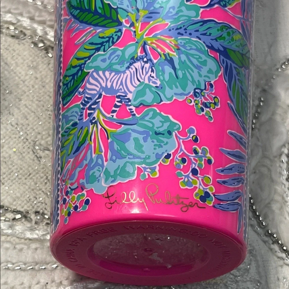 NWOT Lilly Pulitzer Lil Earned Stripes Tumbler